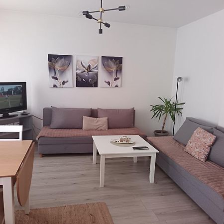 Apartmán Enjoy Traveling Tuzla Exteriér fotografie