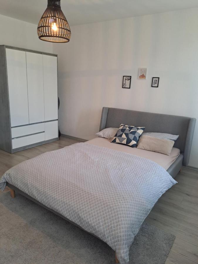 Apartmán Enjoy Traveling Tuzla Exteriér fotografie